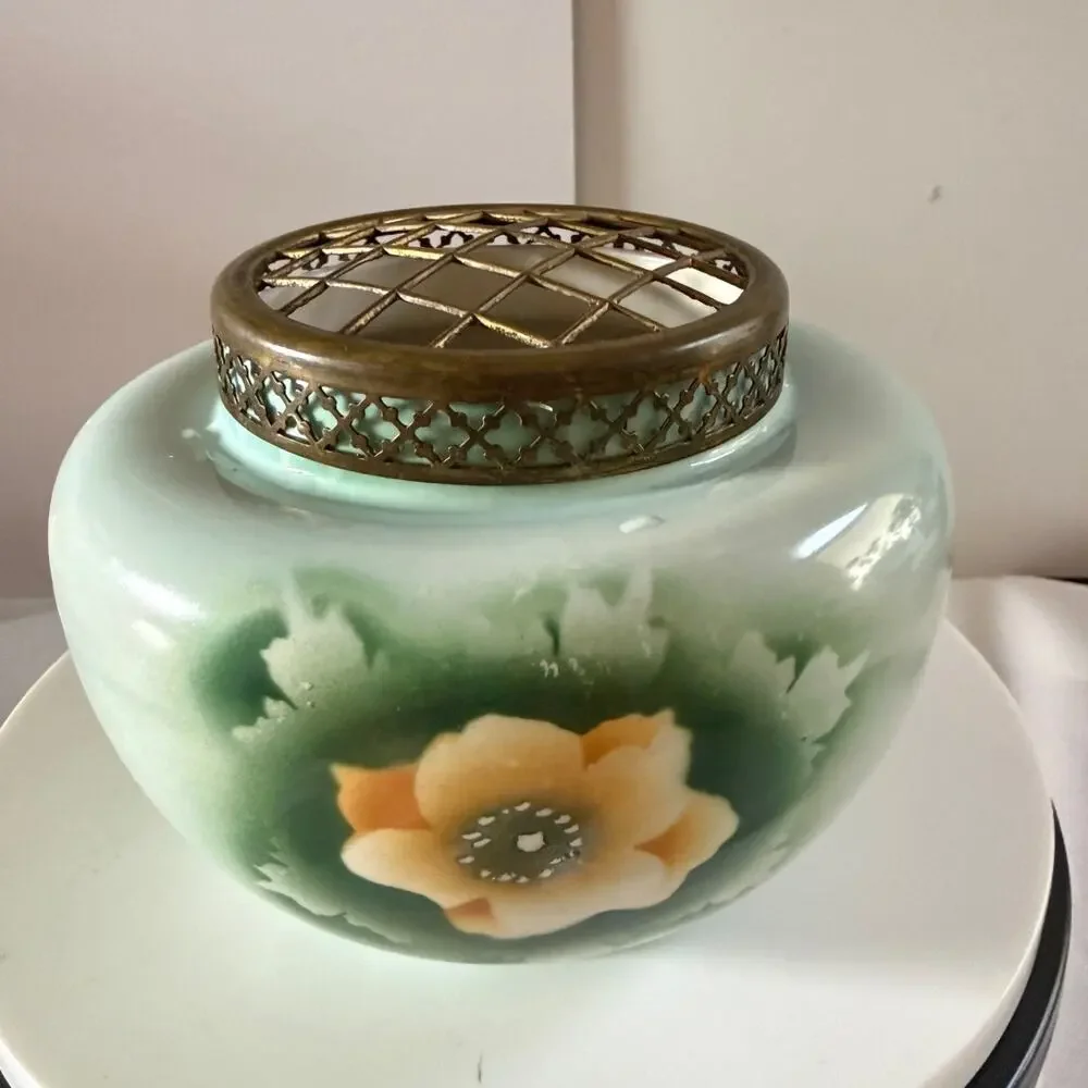 Antique English Fine Porcelain Rose Bowl Vase Wire Mesh Flower Frog Lid England
